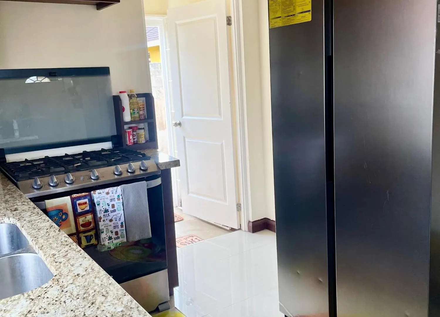 Appartement Secure Resort Vibes Getaway - Colbeck Manor Old Harbour - Gated, Pool, Gym